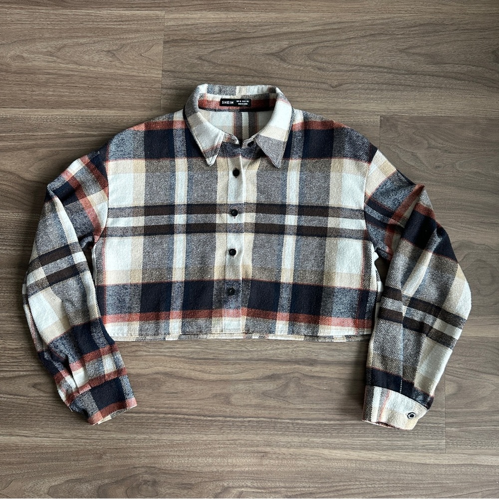 SHEIN— Plaid Cropped button down